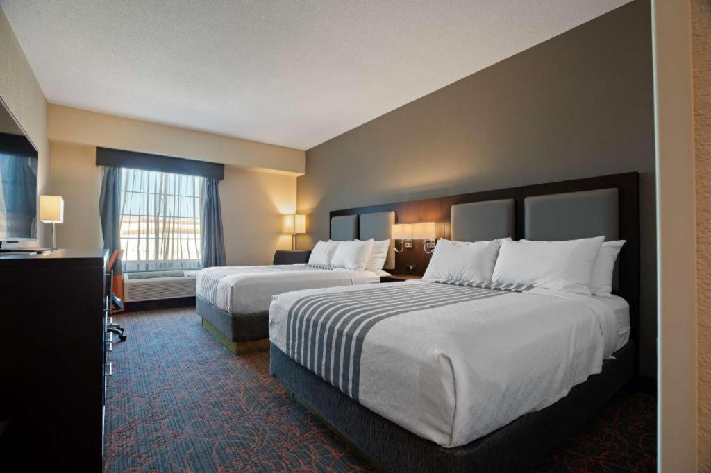Western Executive Hotel Toronto