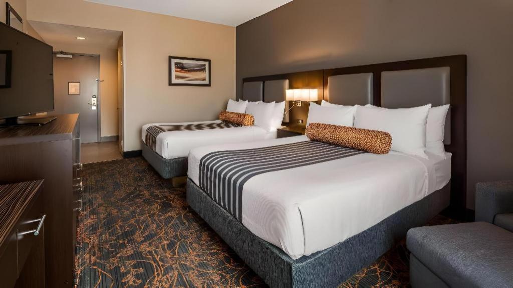 Western Executive Hotel Toronto