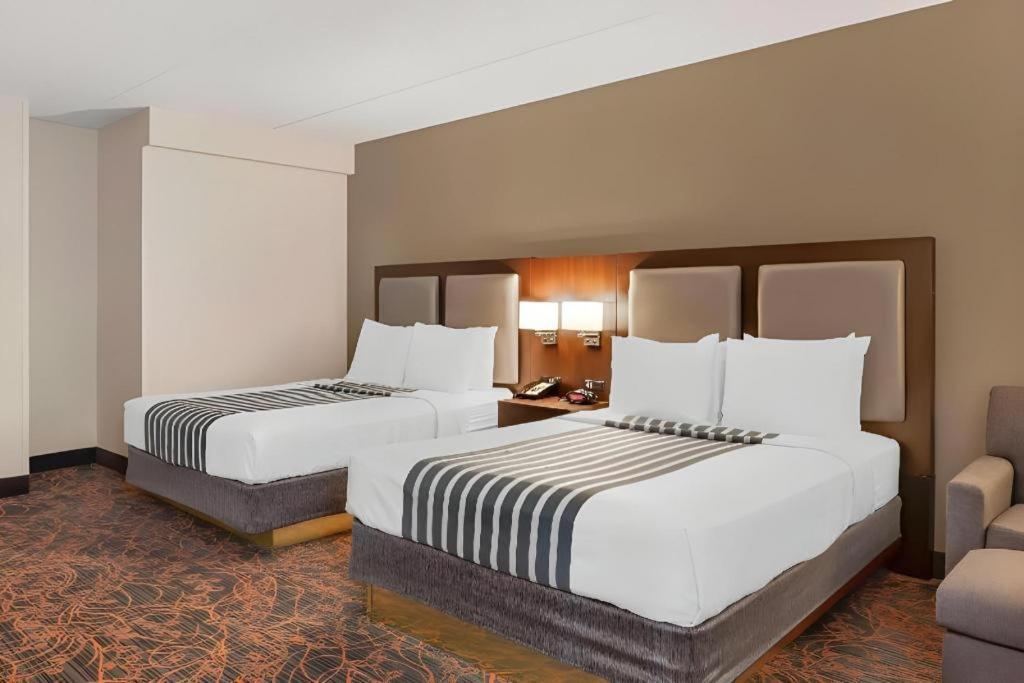 Western Executive Toronto