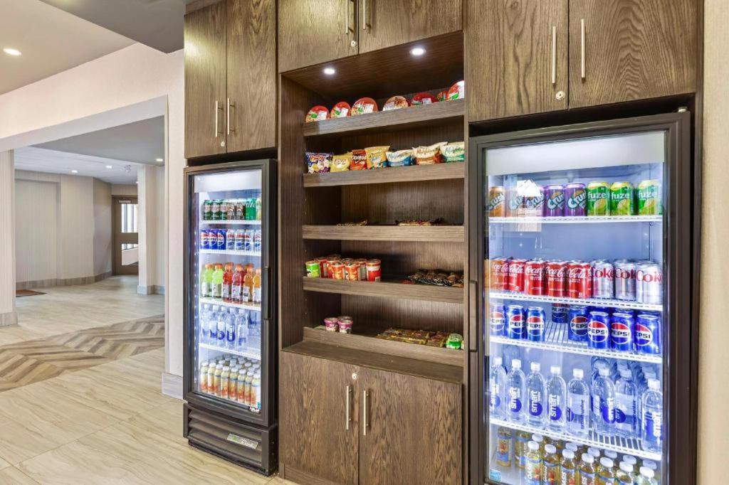 Hotel Western Executive Toronto