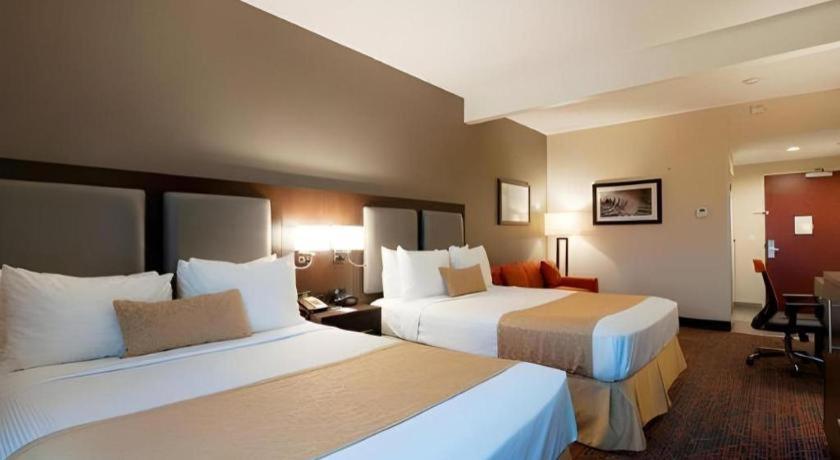 Western Executive Hotel